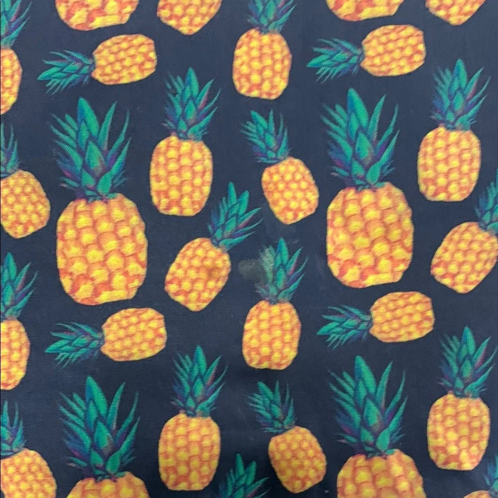 Pineapple Print Black Laptop Sleeve